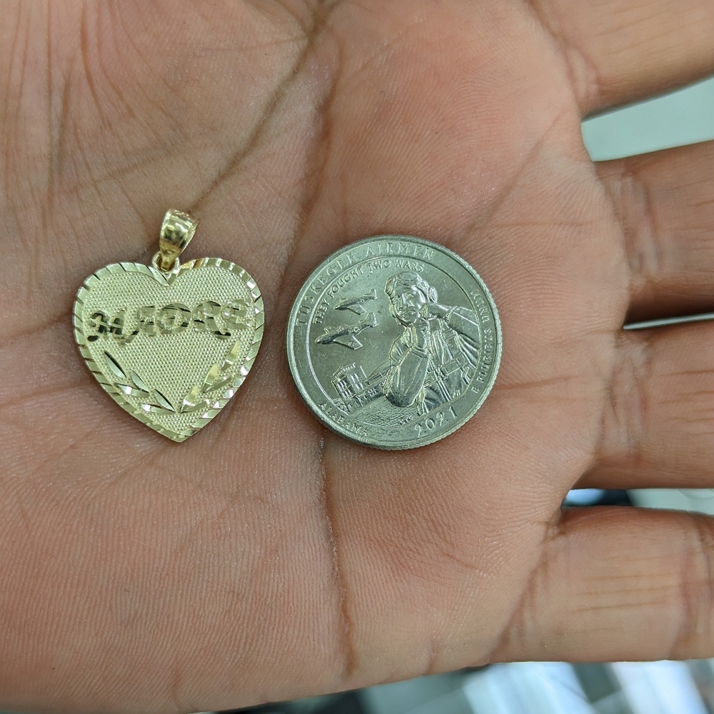 10kt Real Gold Heart Pendant - Picture 3 of 5